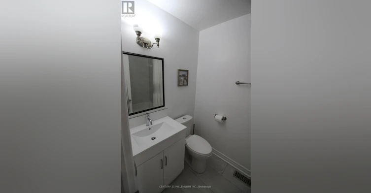 UPPER-2991 Islington Avenue, Toronto, ON, M9L 2K9 - 27