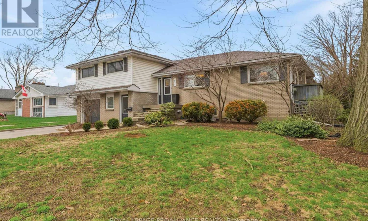 25 Southwood Crescent