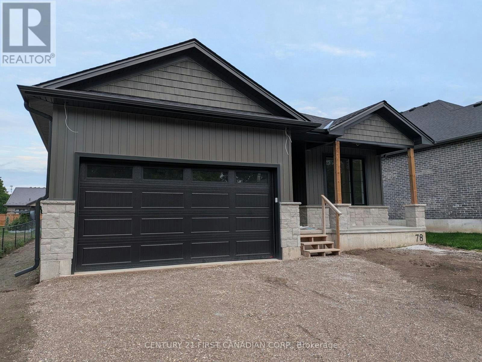 78 Queen Street, North Middlesex, ON, N0M 1A0