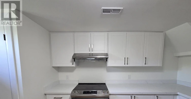 LOWER-12 Ferndale Avenue, St. Catharines, ON, L2P 1V3 - 4