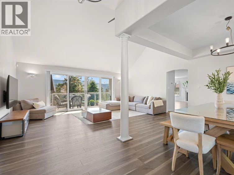 2455 Westwood Drive, Penticton, BC, V2A 8Y8 - 3