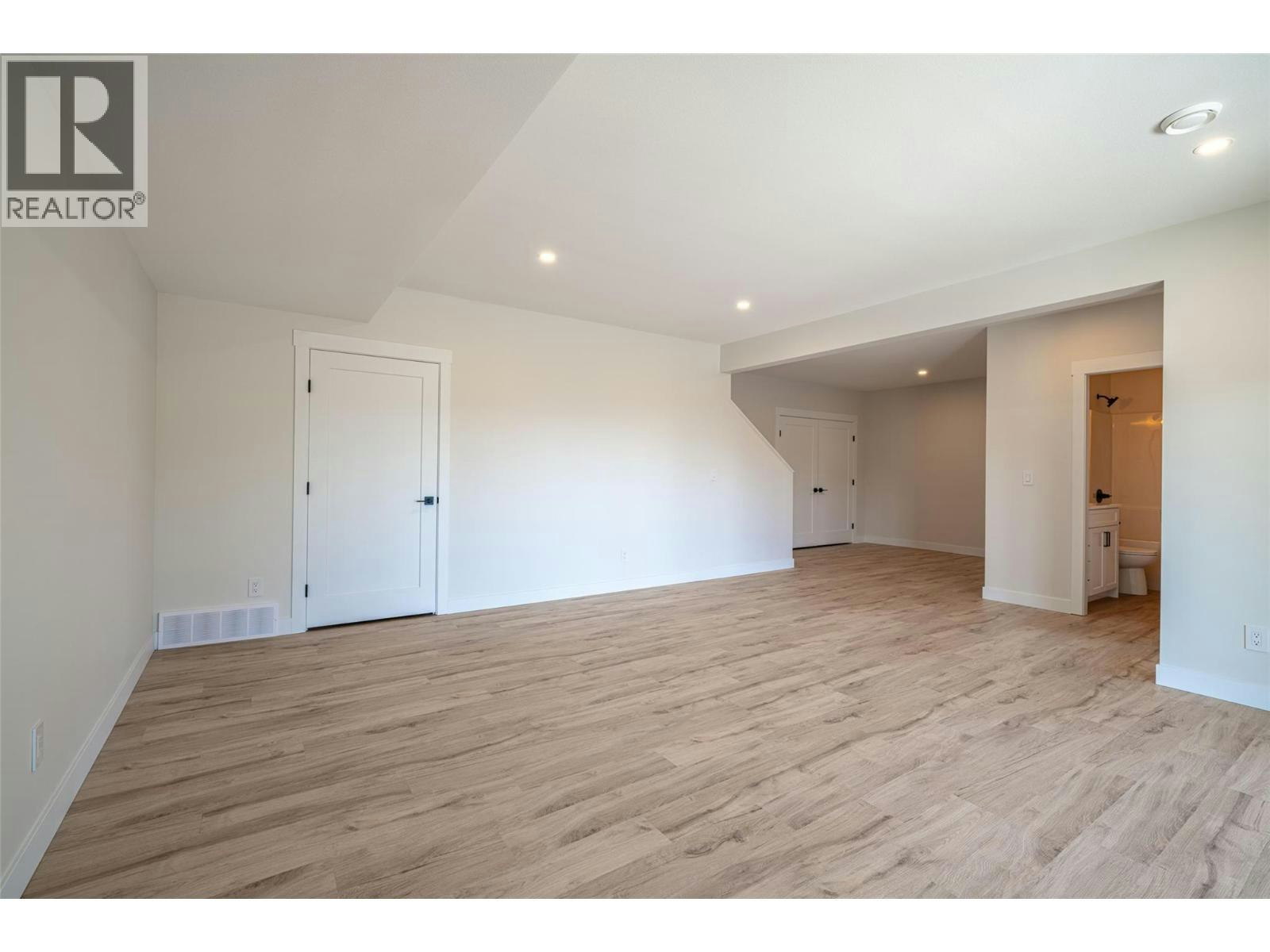 7863 Boulter Road, Vernon, BC, V1B 3N2 - 38