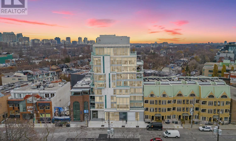 403-346 Davenport Road