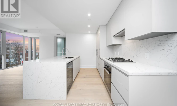 403-346 Davenport Road