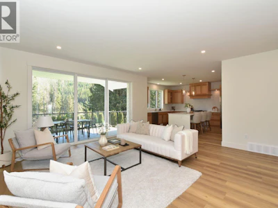 2799 Mountview Drive - 5