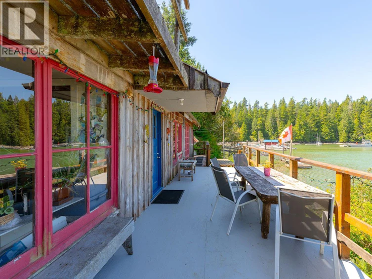 310 Tower Road, Bamfield, BC, V0R 1B0