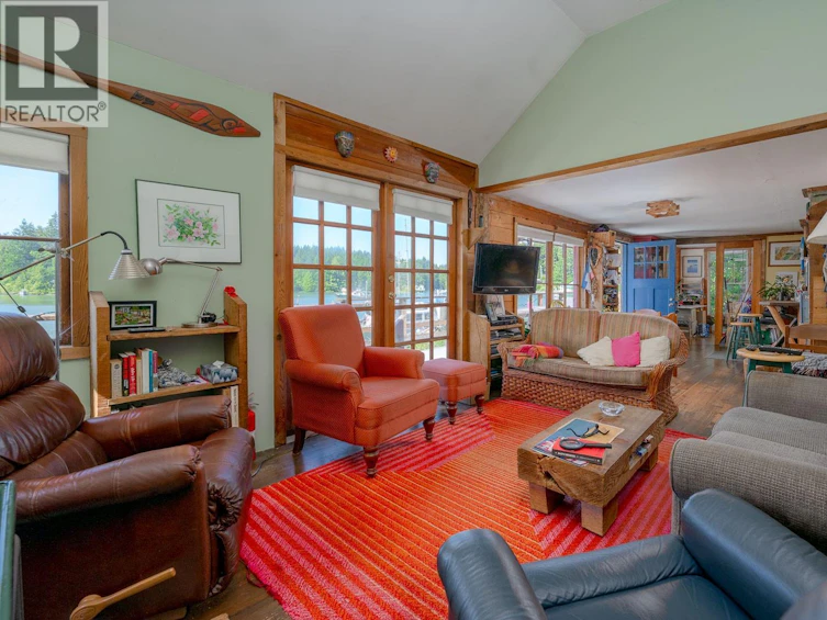 310 Tower Road, Bamfield, BC, V0R 1B0 - 15