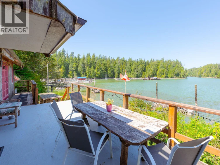 310 Tower Road, Bamfield, BC, V0R 1B0 - 7
