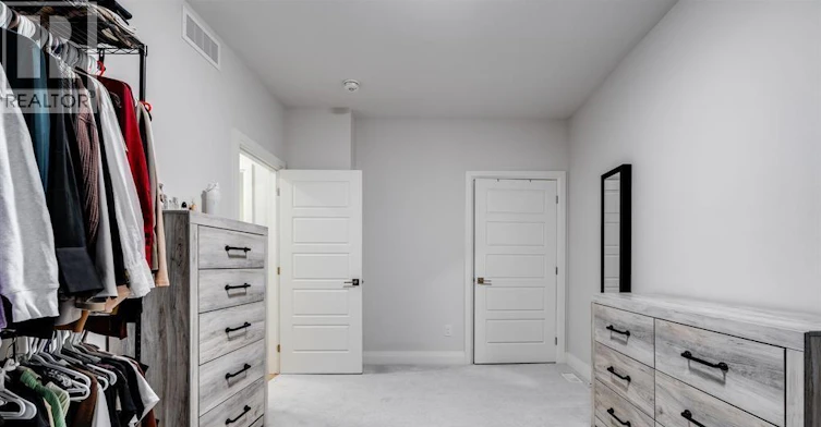 UPPER-241 Robinson Avenue, Essex, ON, N8M 0A8 - 16