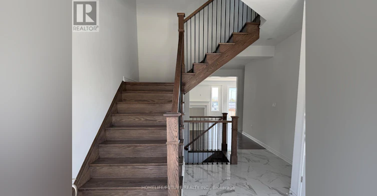 3429 Deepglade Path, Pickering, ON, L1X 0V6 - 2