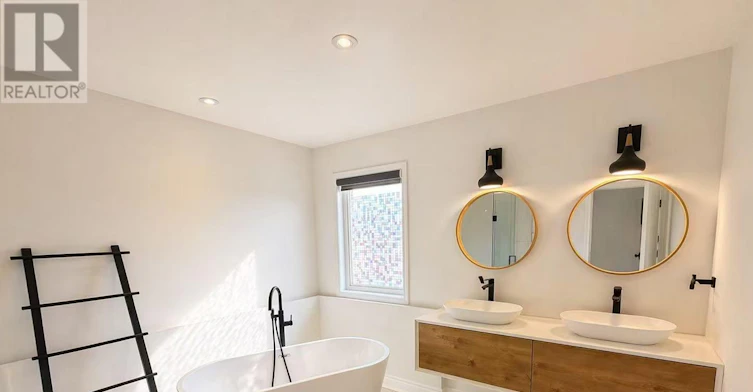 UPPER LEVEL-42 Fouracre Way, Aurora, ON, L4G 7W1 - 26