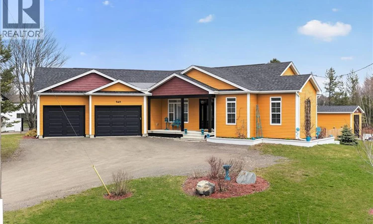 949 Elmwood Drive