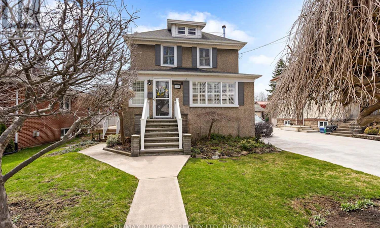 294 Stanley Street