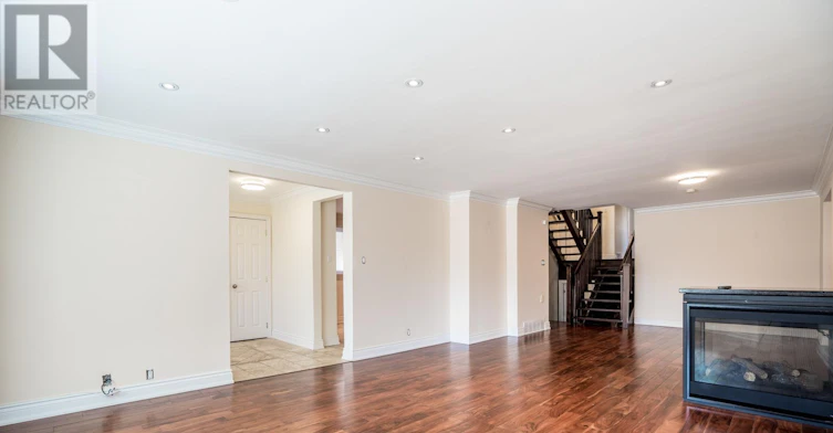 38 Foursome Crescent, Toronto, ON, M2P 1W3 - 3