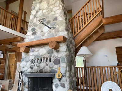 3101 Solomon Way - 3