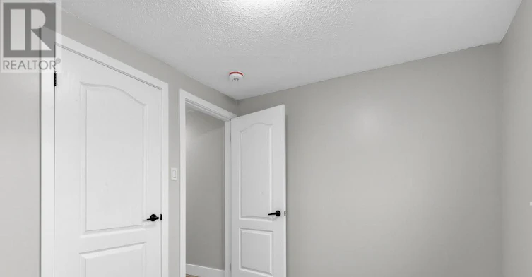 UPPER MAIN-59 Scott Crescent, Barrie, ON, L4N 4W2 - 14
