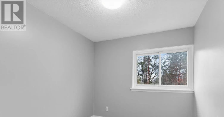UPPER MAIN-59 Scott Crescent, Barrie, ON, L4N 4W2 - 11