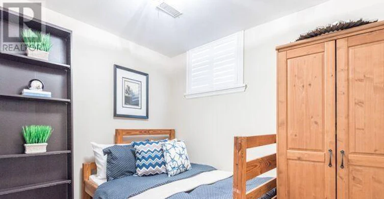 LOWER-42 Astley Avenue, Toronto, ON, M4W 3B4 - 4