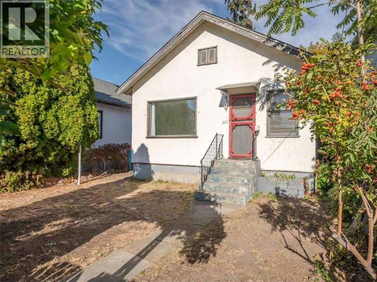 363 W Nanaimo Avenue, Penticton, BC, V2A 1N8