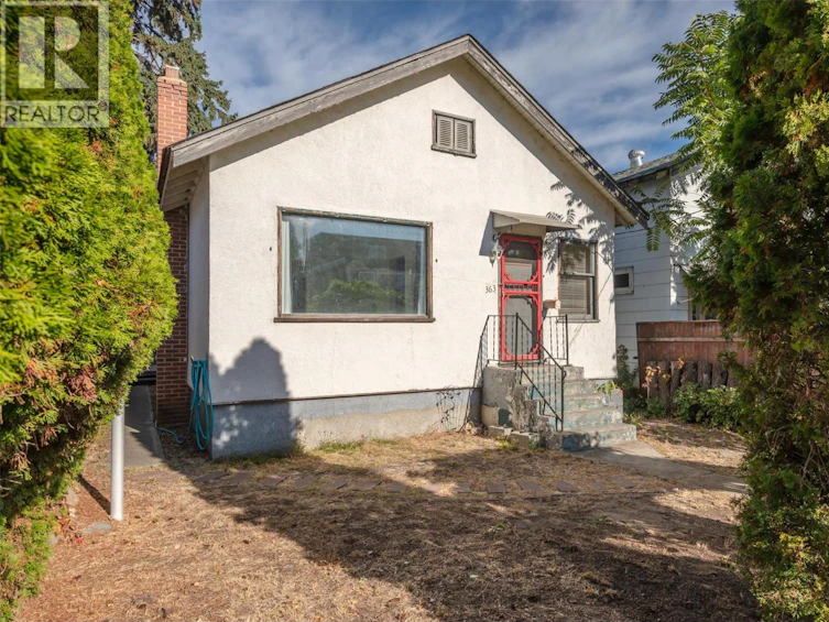 363 W Nanaimo Avenue, Penticton, BC, V2A 1N8 - 28