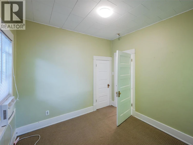 363 W Nanaimo Avenue, Penticton, BC, V2A 1N8 - 19