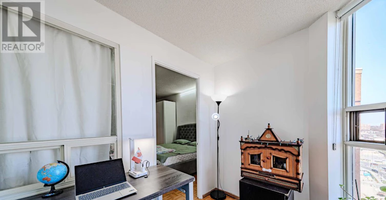 PH03-2466 Eglinton Avenue E, Toronto, ON, M1K 5J8 - 14