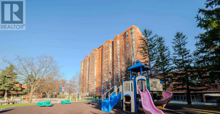 PH03-2466 Eglinton Avenue E, Toronto, ON, M1K 5J8 - 9