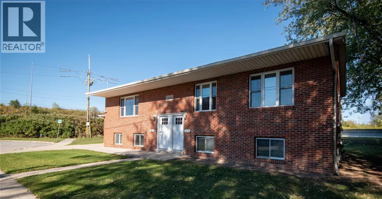 LOWER-3134 Riberdy, Windsor, ON, N8W 3T8 - 3