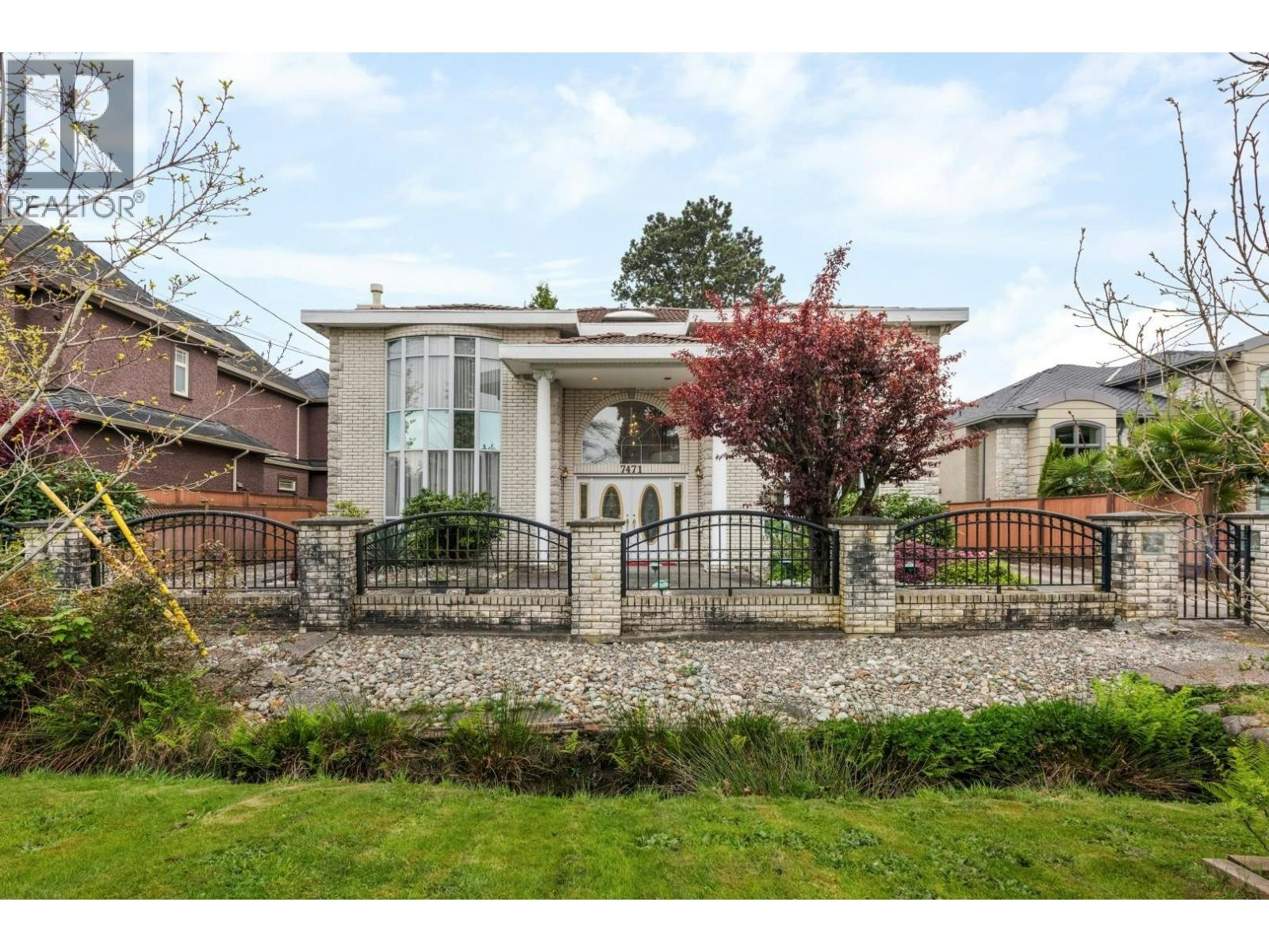 7471 Ledway Road, Richmond, BC, V7C 3N5