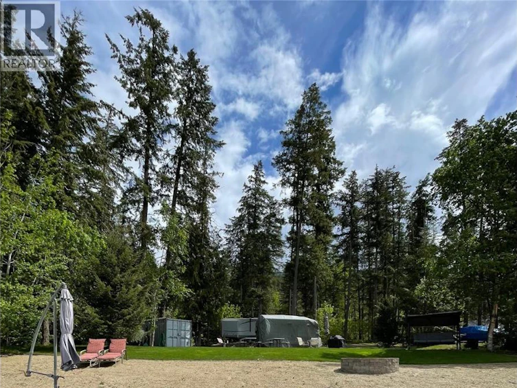 8558 97a Highway, Mara, BC, V0E 2K0 - 7