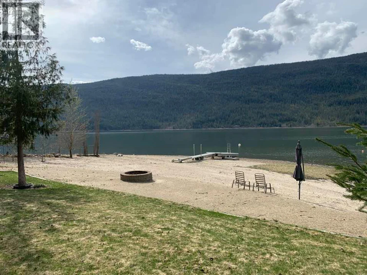 8558 97a Highway, Mara, BC, V0E 2K0 - 10