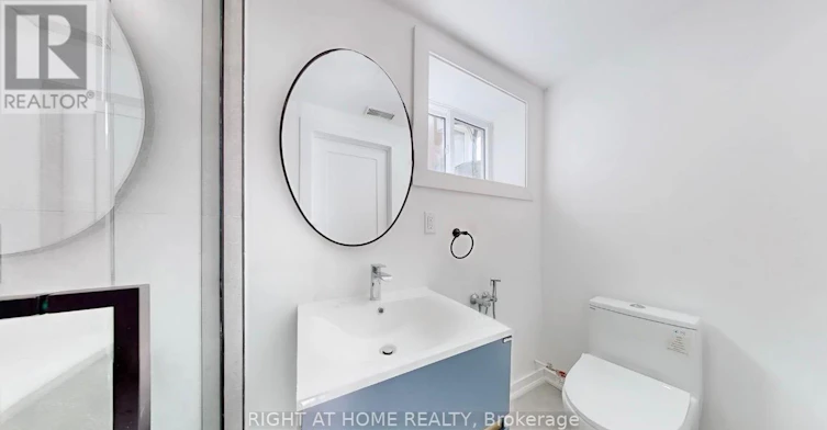 BASEMENT/STUDIO-118 Clifton Avenue, Toronto, ON, M3H 4L3 - 6
