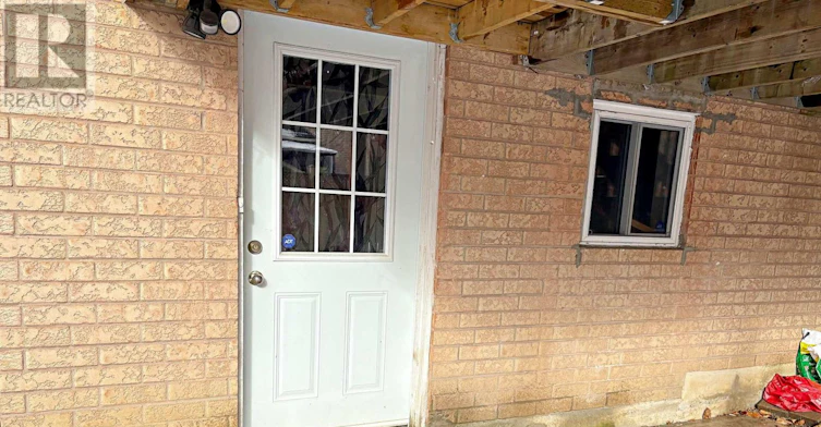 LOWER-91 Ridgeway Court, Vaughan, ON, L6A 2R5 - 11