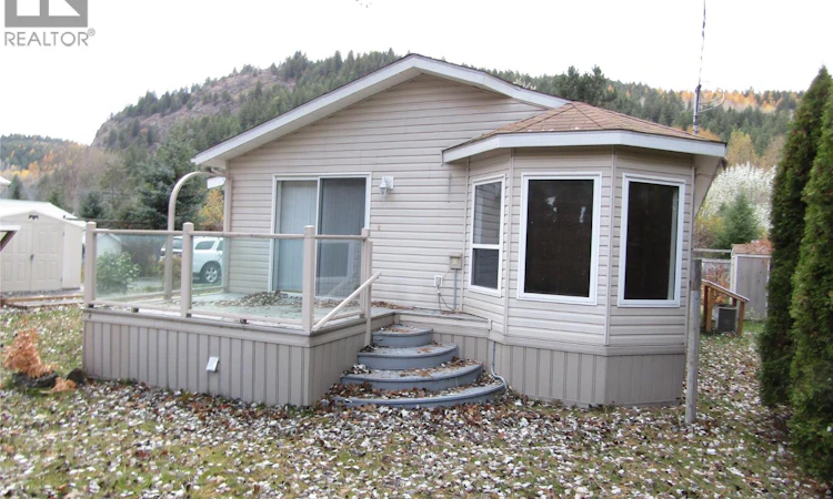 570 Nickel Lane