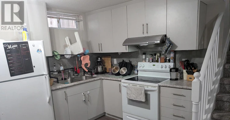 90 Penelope Drive, Kitchener, ON, N2N 3C5 - 4