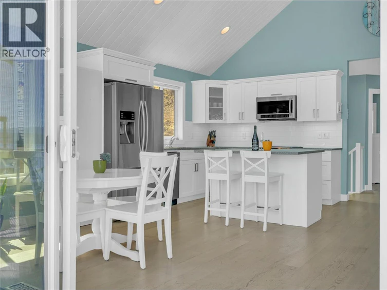 7012 Barcelona Drive, West Kelowna, BC, V1Z 3R8 - 6