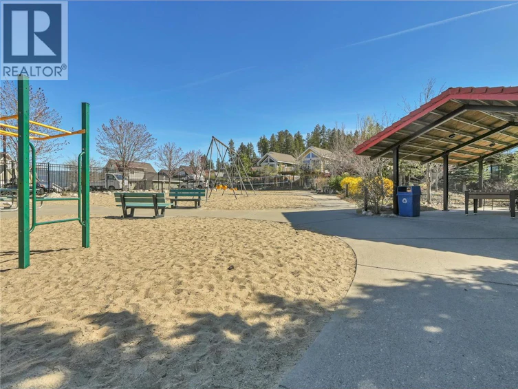 7012 Barcelona Drive, West Kelowna, BC, V1Z 3R8 - 45