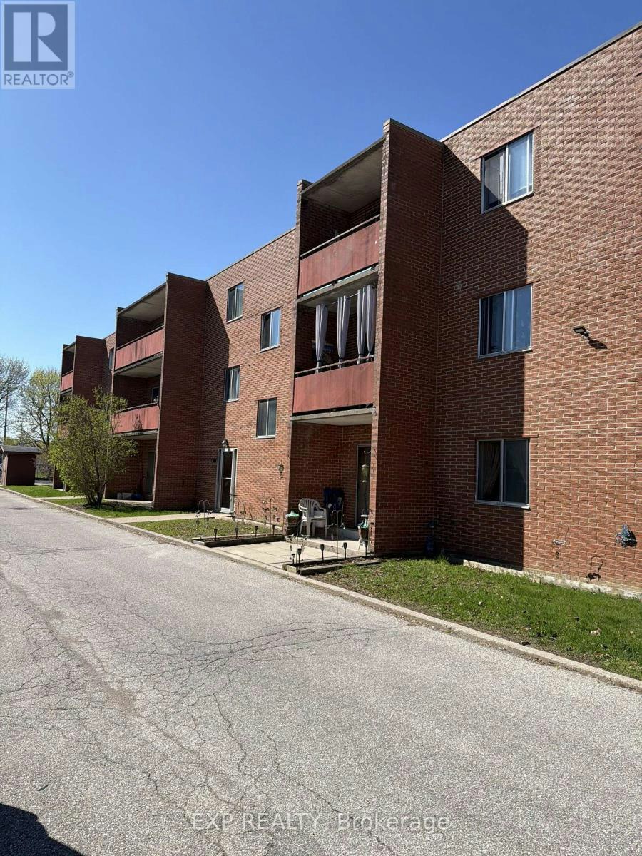 204-187 Lisgar Ave Avenue, Tillsonburg, ON, N4G 3L5