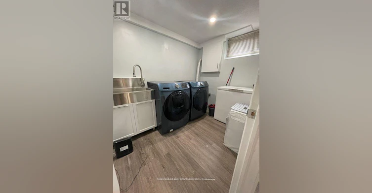 2403 Barclay Road, Burlington, ON, L7R 2B7 - 7