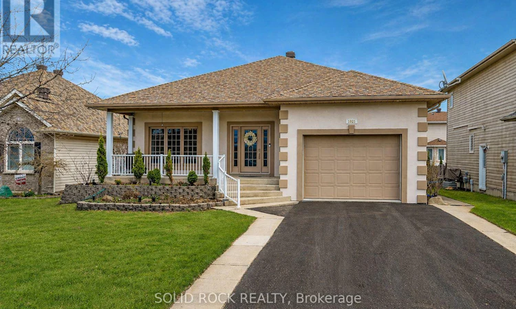 1021 Crestwood Drive