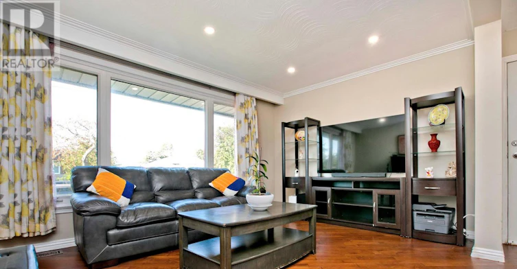 MAIN-27 Doerr Road, Toronto, ON, M1P 4M7 - 5