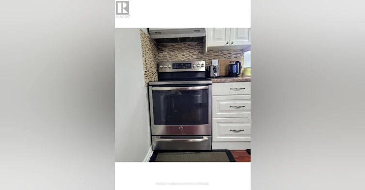 UPPER-1374 Charles Drive, Burlington, ON, L7P 2C9 - 6