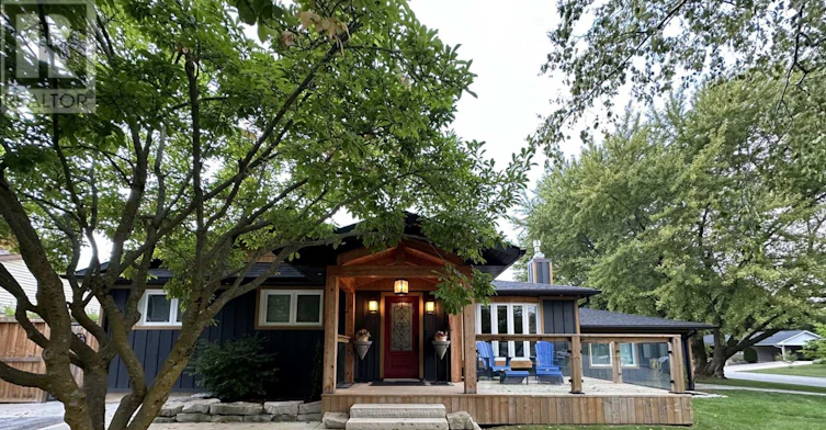 128 Orchard Drive, Blue Mountains, ON, N0H 2P0
