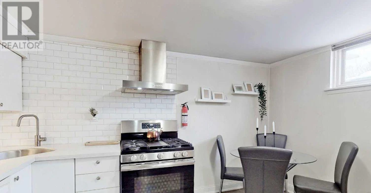 BSMNT-37 Clifton Avenue, Toronto, ON, M3H 4K9 - 4