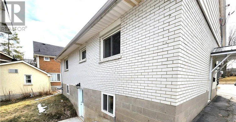 2-320 Mississaga Street W, Orillia, ON, L3V 3C1 - 6