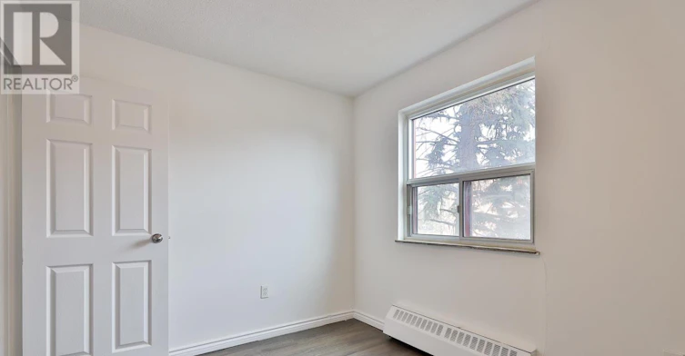 215-900 Glen Street, Oshawa, ON, L1J 5Z4 - 24