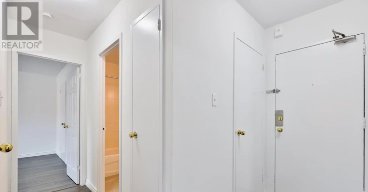 215-900 Glen Street, Oshawa, ON, L1J 5Z4 - 25