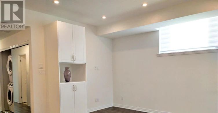 37-650 Atwater Avenue, Mississauga, ON, L5G 0B6 - 2
