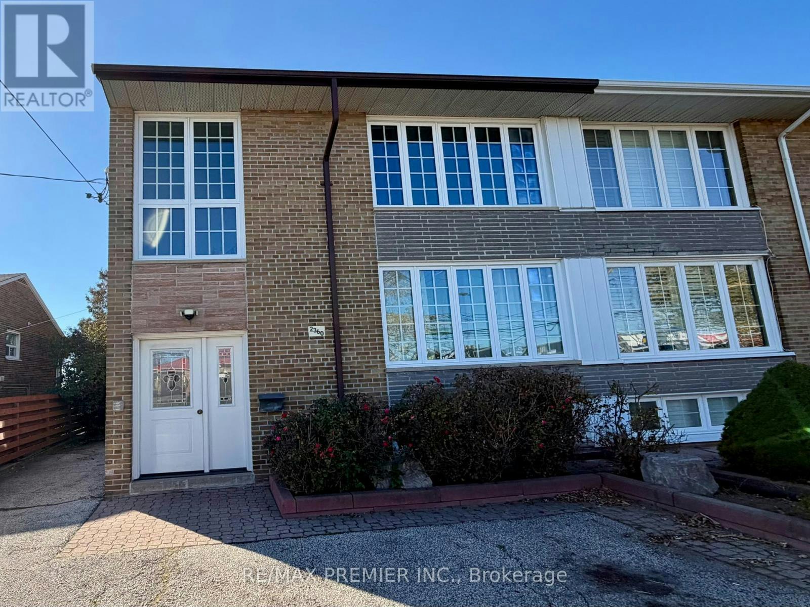 3-2360 Keele Street, Toronto, ON, M6M 4A5