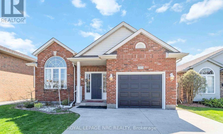 7900 Ascot Circle